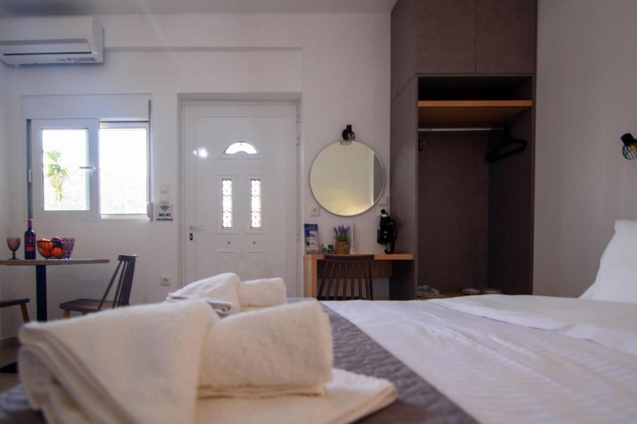 Irene Studio Panorama Apartamento Palaiochora Exterior foto