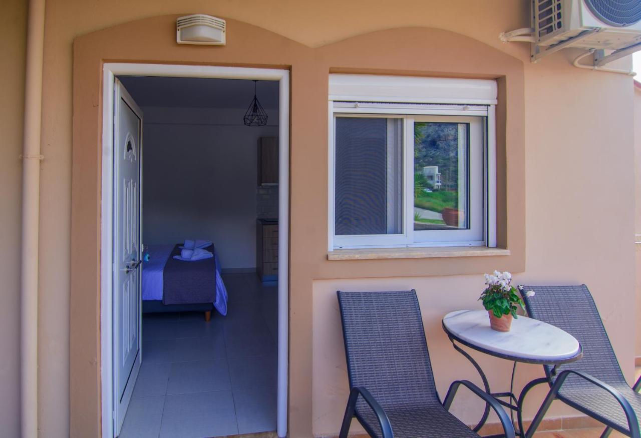 Irene Studio Panorama Apartamento Palaiochora Exterior foto